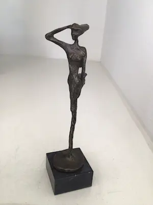 Corry Ammerlaan - Sculptuur “ Visie op de toekomst “ kopen? Bied vanaf 1!