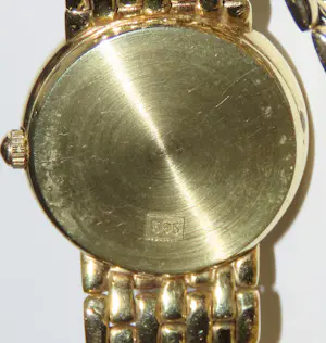 Gouden dames polshorloge van het merk Bouchard, 14 karaat kopen? Bied vanaf 2350!