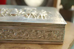 Zilver - tabaksdoos met oudhollandse voorstelling kopen? Bied vanaf 175!