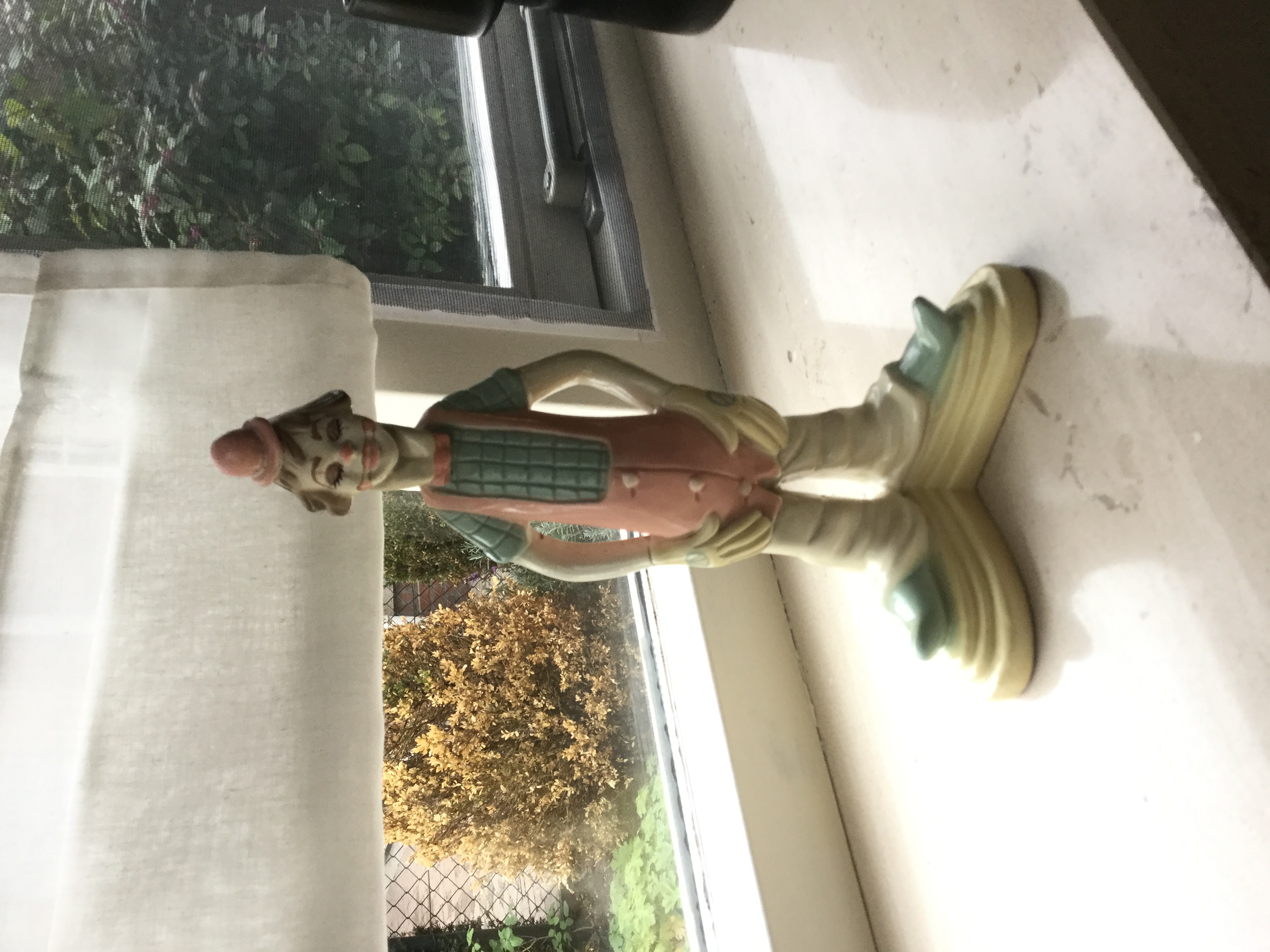 Niet of onleesbaar gesigneerd - Lucavalli verkocht voor € 1!