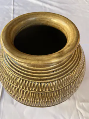 Niet of onleesbaar gesigneerd - Pot/C/3122 kopen? Bied vanaf 1!