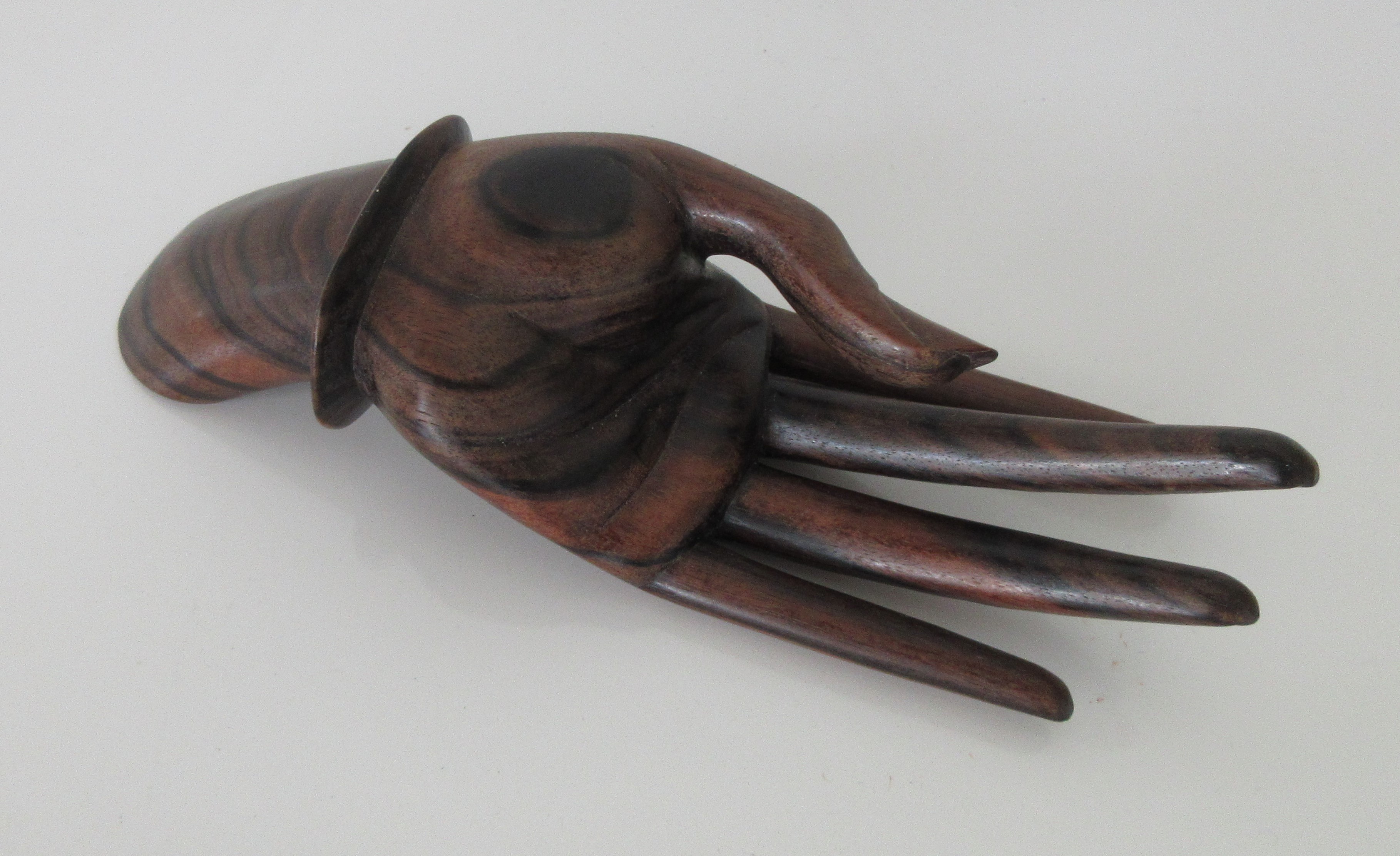 Niet of onleesbaar gesigneerd - Ebbenhouten Art Deco ringhouder  kopen? Bied vanaf 1!