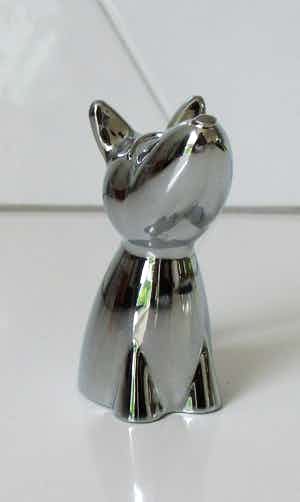 Niet of onleesbaar gesigneerd - Umbra - Zoola metalen ringhouder model Hond verkocht voor € 10!