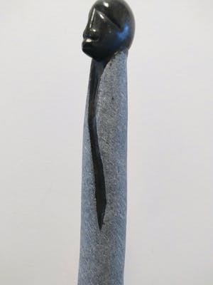 Niet of onleesbaar gesigneerd - Zeer groot stenen beeld uit Afrika kopen? Bied vanaf 1!