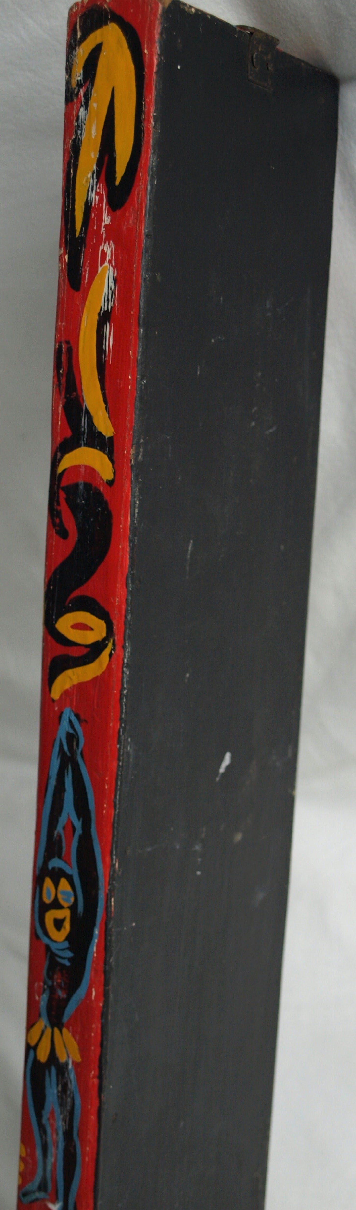 Niet of onleesbaar gesigneerd - Olieverf op houten frame , “Totempaal” – 68 cm hoog  kopen? Bied vanaf 1!