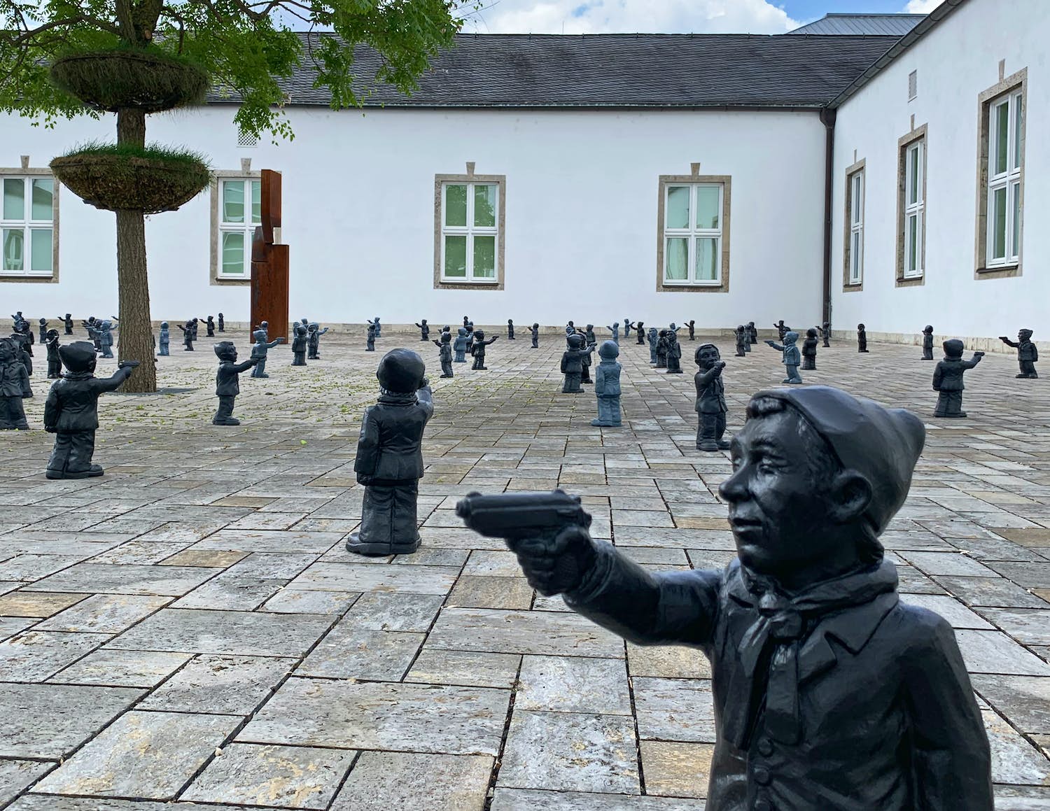 Ottmar Horl - Everyone against everyone kopen? Bied vanaf 1!