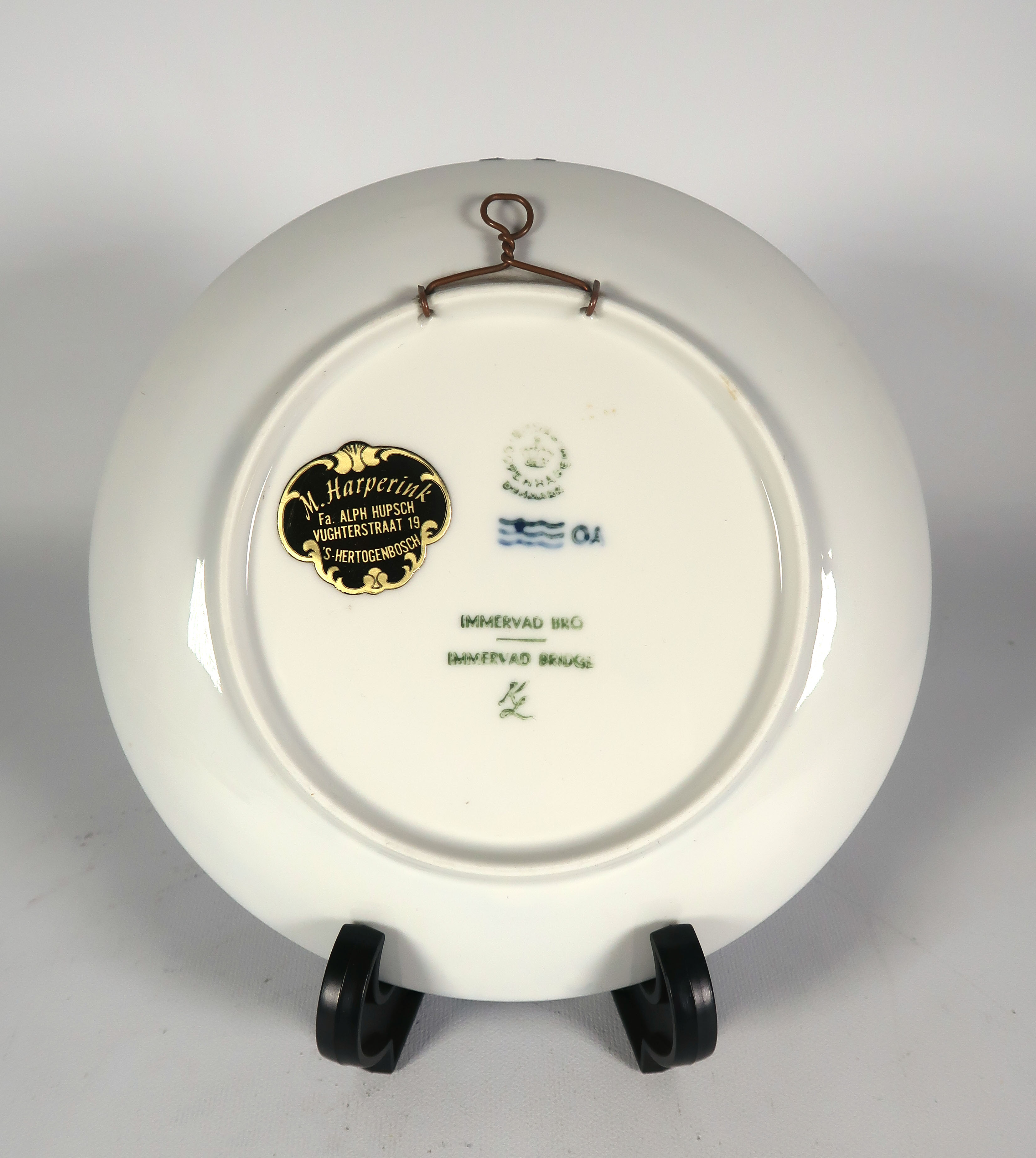 Royal Copenhagen - Porselein, Twee jaarstukken, Vibæk Water-mill en Immervad Bridge kopen? Bied vanaf 50!