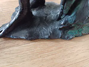 Marianne Houtkamp - Bronzen sculptuur: Vrouw met masker -1990 kopen? Bied vanaf 1000!