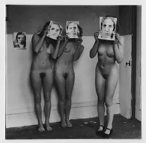 Francesca Woodman - "About Being My Model, " Providence, Rhode Island, 1976 kopen? Bied vanaf 1800!