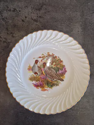 Niet of onleesbaar gesigneerd - bord met vogels kopen? Bied vanaf 1!