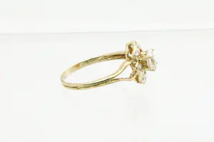 48 - Elegante & fraai opengewerkte 18 Krt gouden entourage ring - kleine maat! kopen? Bied vanaf 110!