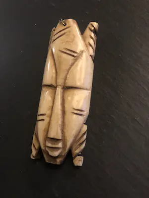 Ashanti - Amulet kopen? Bied vanaf 35!