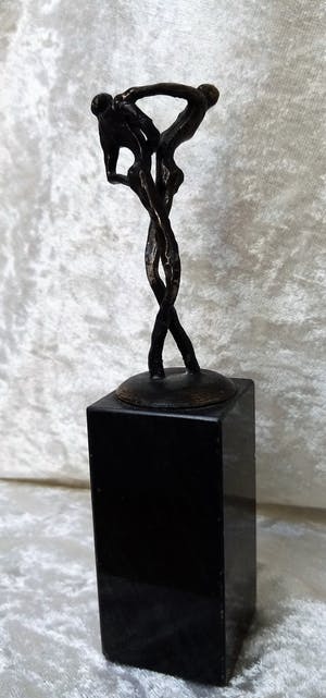 Corry Ammerlaan - sculpture 2 passievolle dansers kopen? Bied vanaf 55!