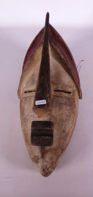 Lwalwa - Masker van hout met vierkante mond kopen? Bied vanaf 1!