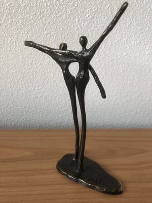 Corry Ammerlaan - Prachtig gesigneerd slank beeldje " SAMEN " kopen? Bied vanaf 25!