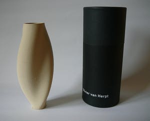 Niet of onleesbaar gesigneerd - Olivier van Herpt -3D geprint vaasje- kopen? Bied vanaf 1!