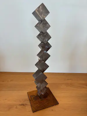 Erik van Spronsen - Constellatie van 10 kubussen kopen? Bied vanaf 375!