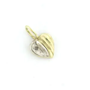 Acheter14k bicolor gouden hanger in een vorm van een hart met diamant? Enchérissez de 35!