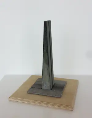 Franz Josef Vanck - Steen, Model voor een monumentale sculptuur kopen? Bied vanaf 100!