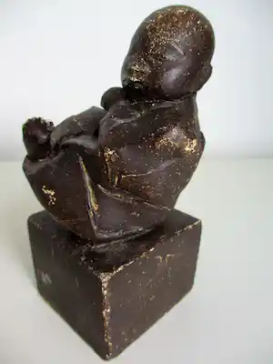 Jos van Riemsdijk - sculptuur van een baby vendu pour 50€ !