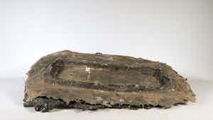 Tom Claassen - Polyurethaanrubber, gips, zand en textiel, Z.T. (Achteruitkijkspiegel) verkocht voor € 200!