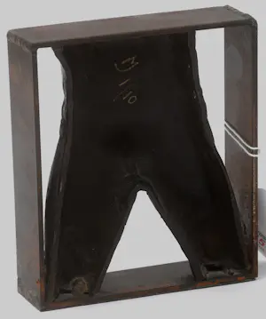 Marcel Joosen - Bronzen beeld: ‘Match box slip B’ kopen? Bied vanaf 299!