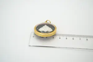 46- Thailand - gouden 18krt Boeddha hanger op rood en zwart emaille achtergrond kopen? Bied vanaf 180!