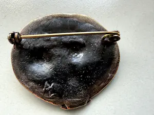 Harrie Lenferink - Prachtige oude broche Harrie Lenferink 1933 = gesigneerd. kopen? Bied vanaf 85!