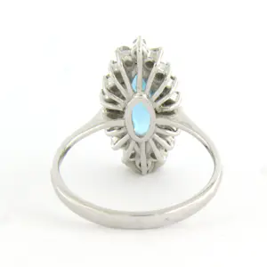 BWG witte ring met een topaas en single cut geslepen diamant tot. 0.18ct kopen? Bied vanaf 400!