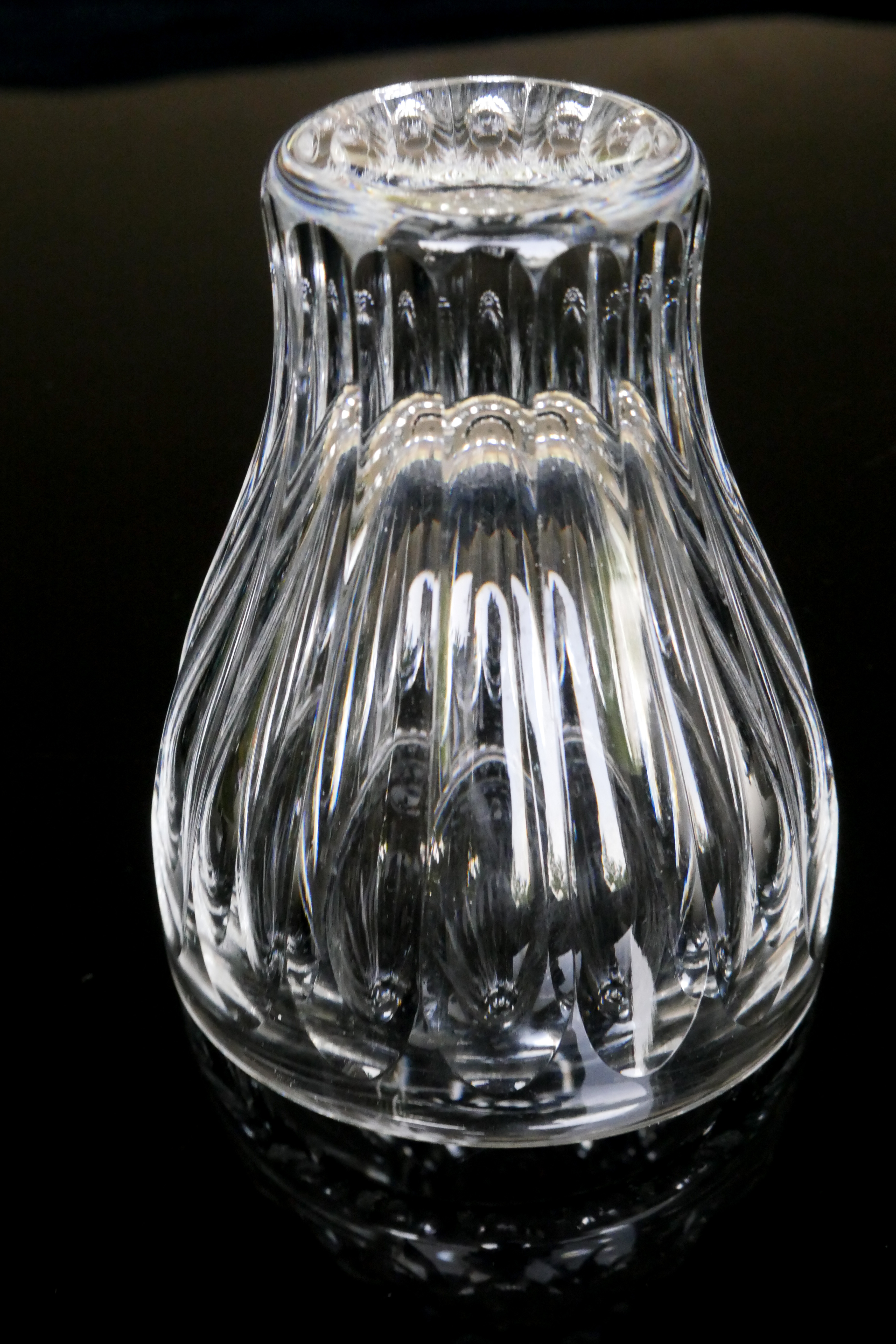 Floris Meydam - Geslepen vaasje. kopen? Bied vanaf 20!