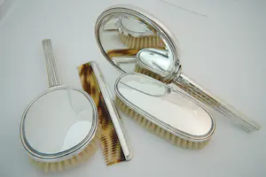 99 - Art-Deco 1920 4-delige gedeeltelijk sterling zilveren Kap-set kopen? Bied vanaf 320!