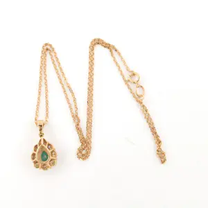 14k gouden collier en hanger met smaragd en briljant geslepen diamant tot.0,09ct kopen? Bied vanaf 500!