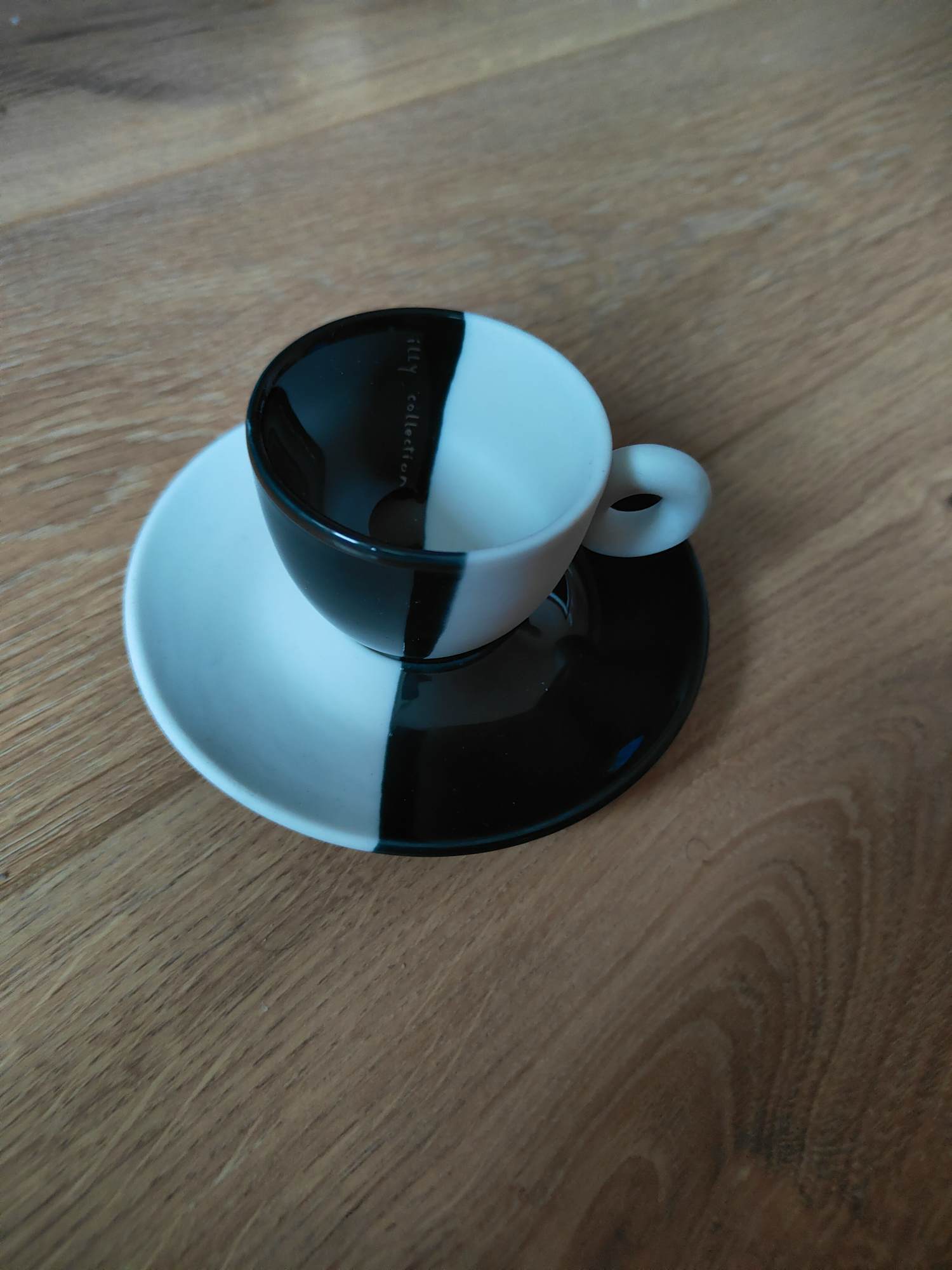 illy Art Collection - illy art collection 2002 espresso Jilly annis Kounellis - Limited edition kopen? Bied vanaf 50!