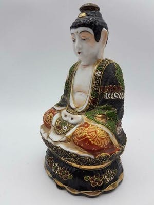 Niet of onleesbaar gesigneerd - Vintage Satsuma beeld van een Boeddha 20,2 cm kopen? Bied vanaf 1!