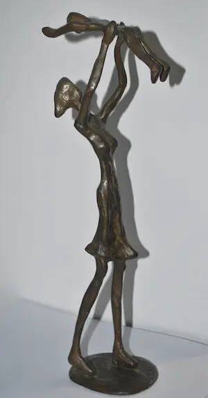 Brons (Onbekend) - moeder en kind - zwaar (1 kg) bronzen beeld kopen? Bied vanaf 100!