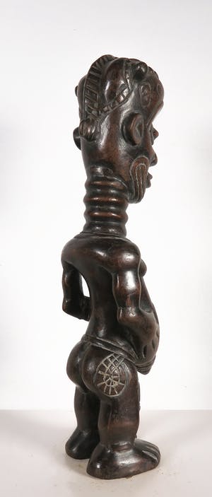 Lulua - Houten beeld met prominente navel en scarificaties kopen? Bied vanaf 1!