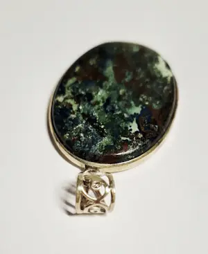 Nieuwe Sterling zilveren hanger met shattuckietsteen kopen? Bied vanaf 70!