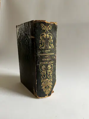 Antiquarisch Boek - De voornaamste geschiedenissen van Noord-Nederland kopen? Bied vanaf 50!