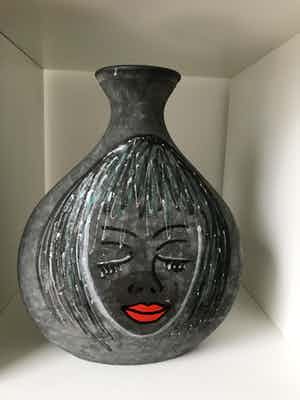 Marianne Bey - Charming Lady verkocht voor € 30!