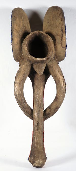Bamileke - Olifantenmasker ingelegd met kleurrijke kralen kopen? Bied vanaf 1!