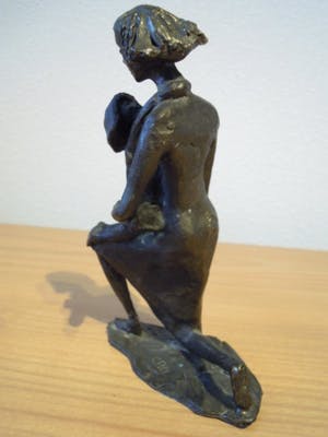 Corry Ammerlaan - Prachtig beeldje van moeder met kind kopen? Bied vanaf 45!