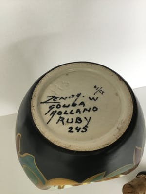 Plateelbakkerij Zenith - Ruby deukvaas/karaf kopen? Bied vanaf 20!