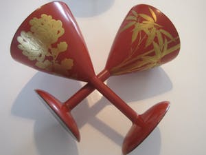 Niet of onleesbaar gesigneerd - Japans Makie lakwerk zes houten bekertjes kopen? Bied vanaf 10!