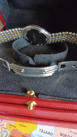 Dames uurwerk ´Cartier´ kopen? Bied vanaf 1400!