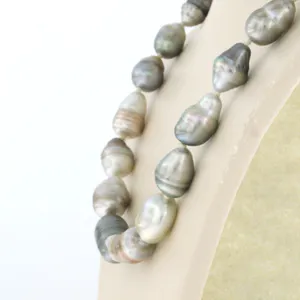 18k gouden slot aan een parelcollier - 50 cm kopen? Bied vanaf 125!