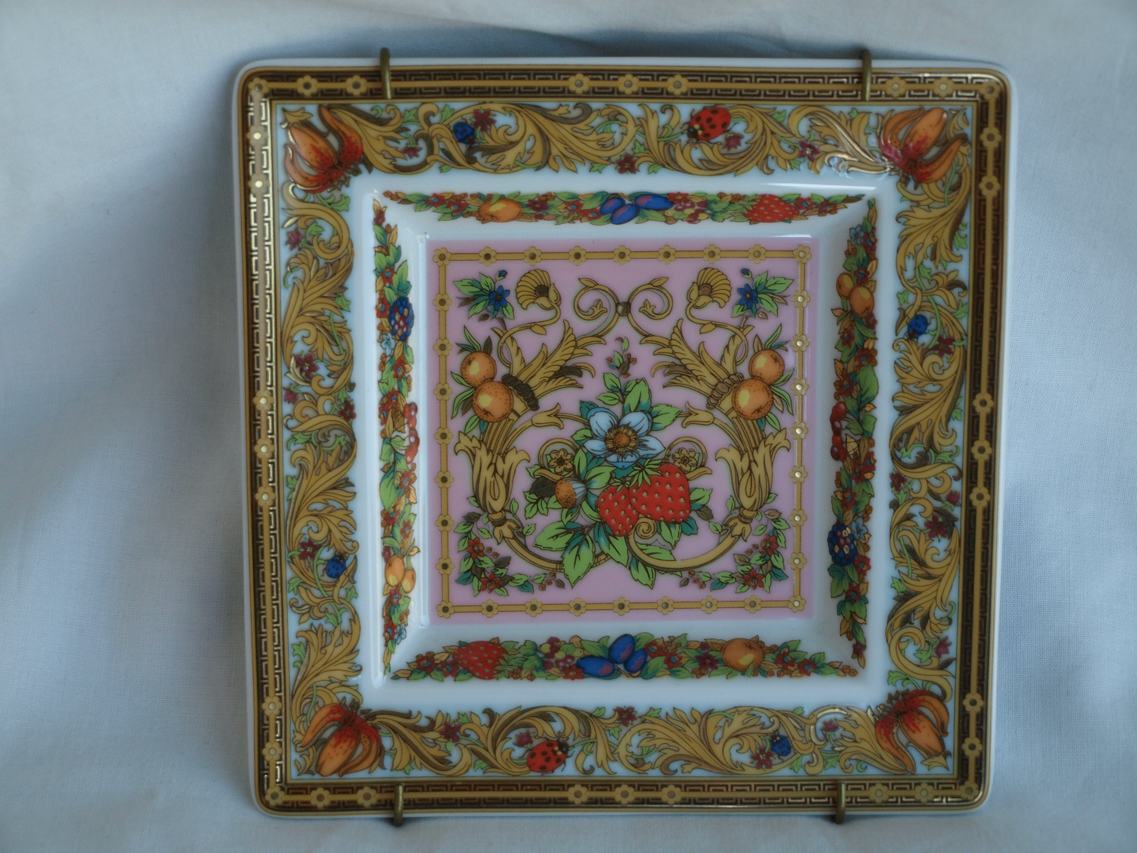 Gianni Versace - Versace meets Rosenthal – Le Jardin de Versace – Vierkant schaaltje kopen? Bied vanaf 1!