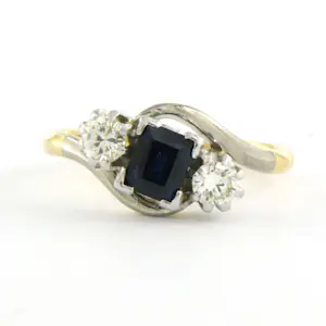 18k goud en platina ring met saffier en briljant geslepen diamanten tot. 0.32ct kopen? Bied vanaf 500!