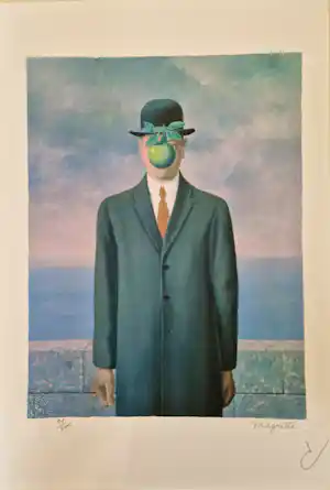 Rene Magritte - Le fils de l'homme verkocht voor € 200!