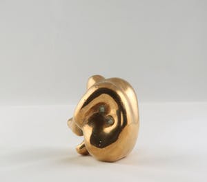 Wim Jonker - Brons, Ineengedoken figuur kopen? Bied vanaf 70!