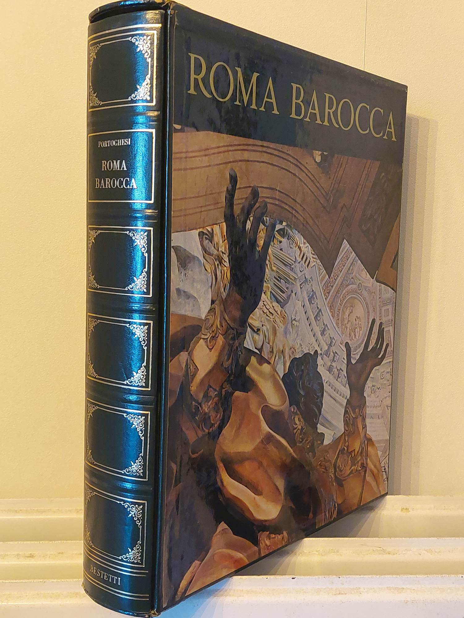 Antiquarisch Boek - Portoghesi, Paolo ~ Roma barocca. Storia di una civiltà architettonica kopen? Bied vanaf 29!
